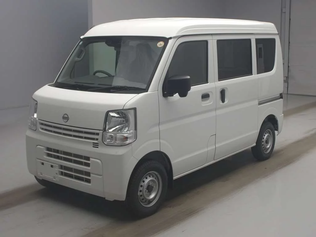Nissan NV100 Clipper DR17V 2026